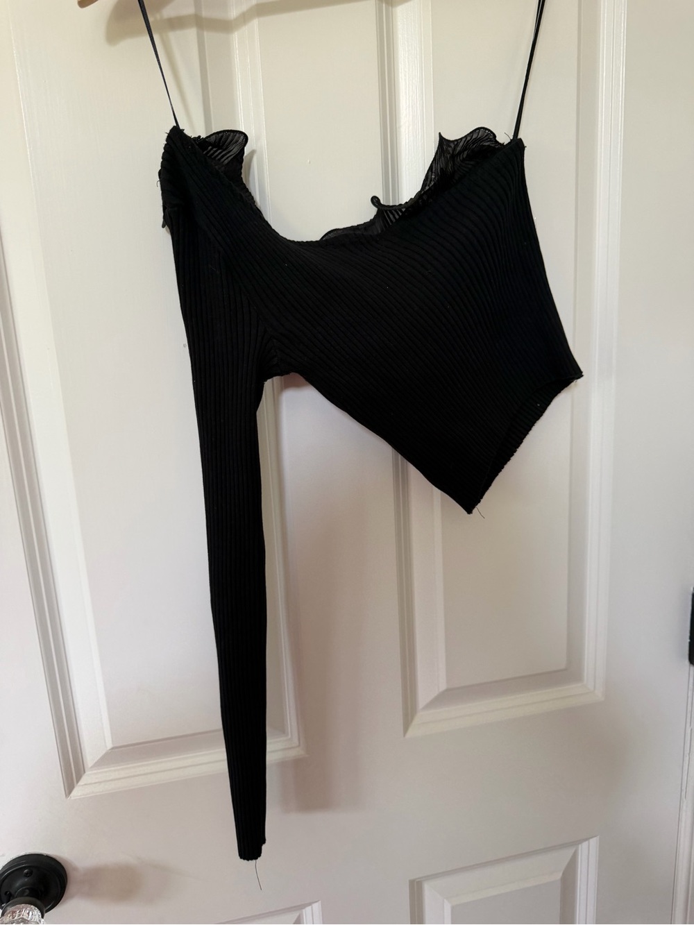 Zara Black One-Shoulder Ruffle Ribbed Crop Top - Picture 2 of 4